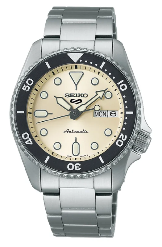 Seiko 5 Sports SRPK31K1 38mm SKX Mid-Sized Automatic Watch for Men